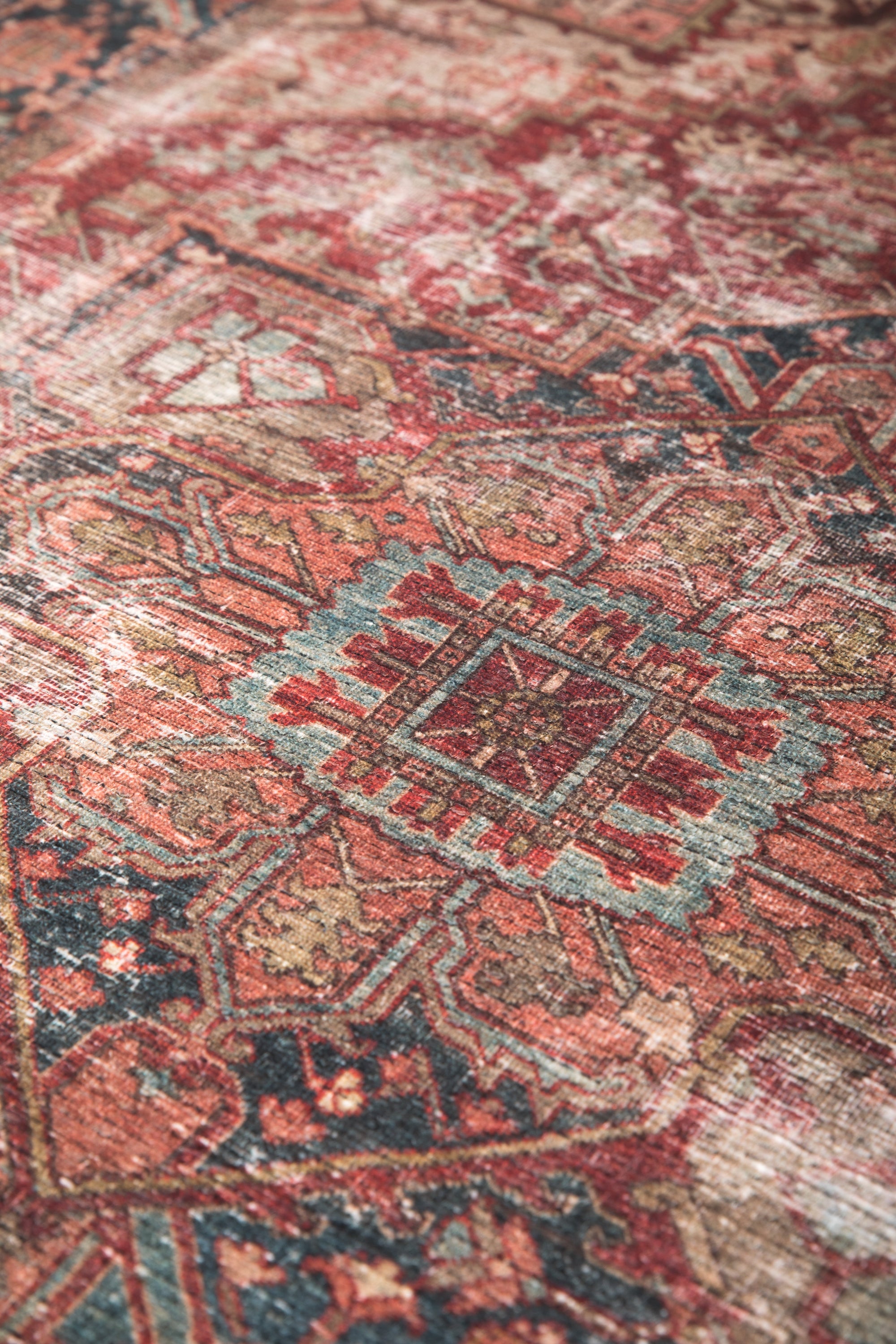 Multicolour vintage-style Persian rug 